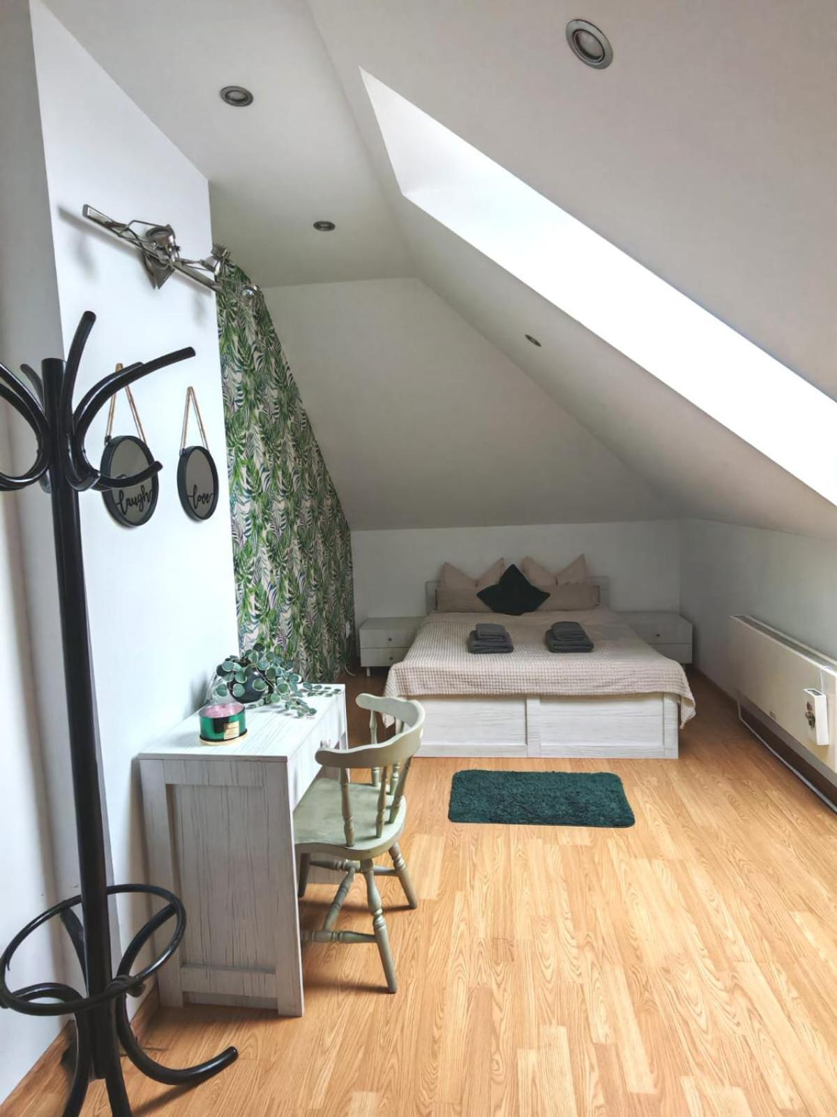 Bed & Breakfast Cucu *